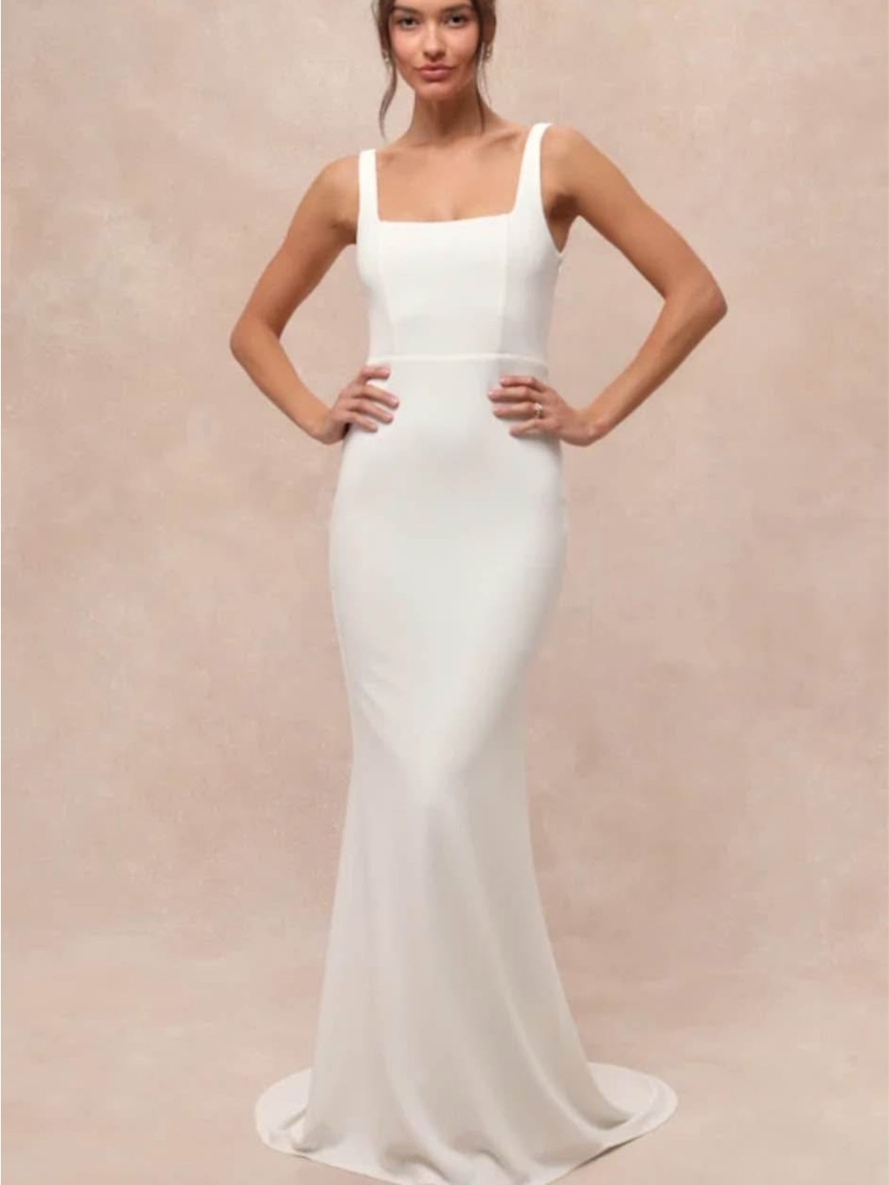 Lulu's Cream Square-Neck Sleeveless Fitted Wedding Gown